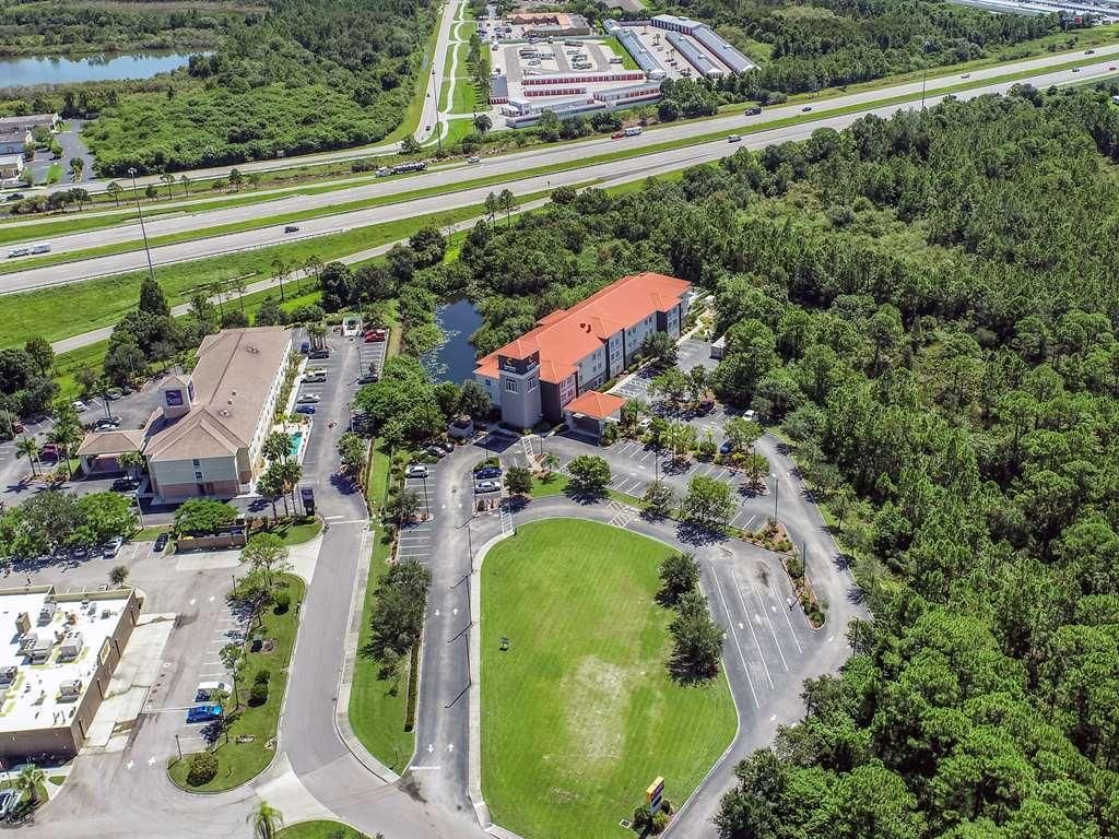 Comfort Inn & Suites Port Charlotte-Punta Gorda שירותים תמונה