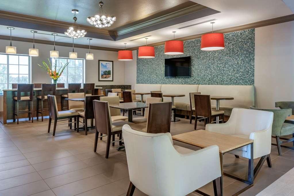 Comfort Inn & Suites Port Charlotte-Punta Gorda מראה חיצוני תמונה